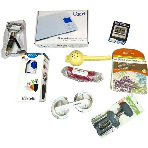 Kitchen Cooking Baking Tools Lot Bundle - Food Scale, Electric Can Opener & More - Picture 1 of 7